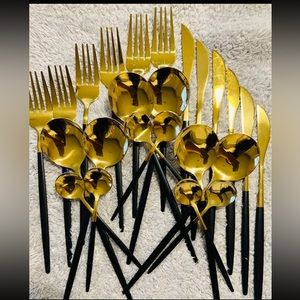 24pc cutlery set, serving of 6 people per set